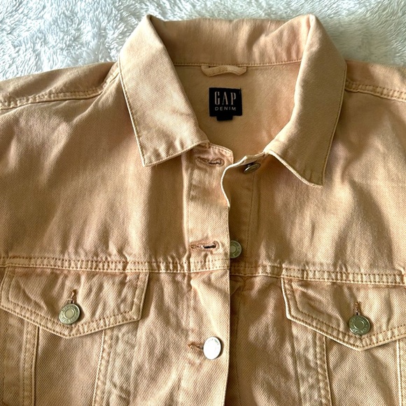 NEW GAP denim jacket! - Picture 3 of 4
